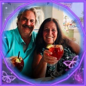 Meet your Posher, Debby